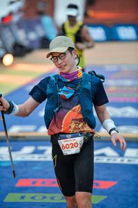 BIB: 6020, 
                            <button type="button" onclick="openModal(22756687)" class="btn btn-primary btn-sm float-right btn-popup" data-toggle="modal" data-target=".modal-high-quality">
                        <i class="fas fa-shopping-cart"></i> Add to Cart
                    </button>
                                            <button type="button" onclick="isThisMe(22756687, true)" class="btn btn-success btn-sm float-right btn-popup btn-isme hidden" data-toggle="tooltip" data-placement="bottom" title="นี่คือรูปของคุณใช่ไหม คลิกที่นี่เพื่อเอาเข้าอัลบั้ม">
                        <i class="fas fa-plus"></i> Add to album
                    </button>
                    <button type="button" onclick="isThisMe(22756687, false)" class="btn btn-warning btn-sm float-right btn-popup btn-isnotme hidden">
                        <i class="fas fa-ban"></i> Remove from album
                    </button>